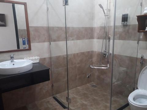 Khách Sạn Hào Hoa Kon Tum Exterior foto
