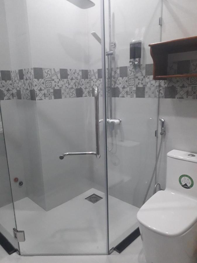 Khách Sạn Hào Hoa Kon Tum Exterior foto